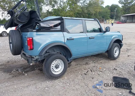 2022 Ford Bronco z USA, uszkodzony, nr VIN 1FMDE5BHXNLB71536